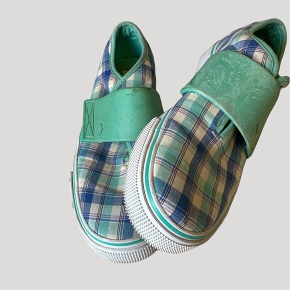 Women's Plaid Puma Slip on Sneakers Shoes, Size 6 Eur 36 Sku 2542 - Picture 2 of 10